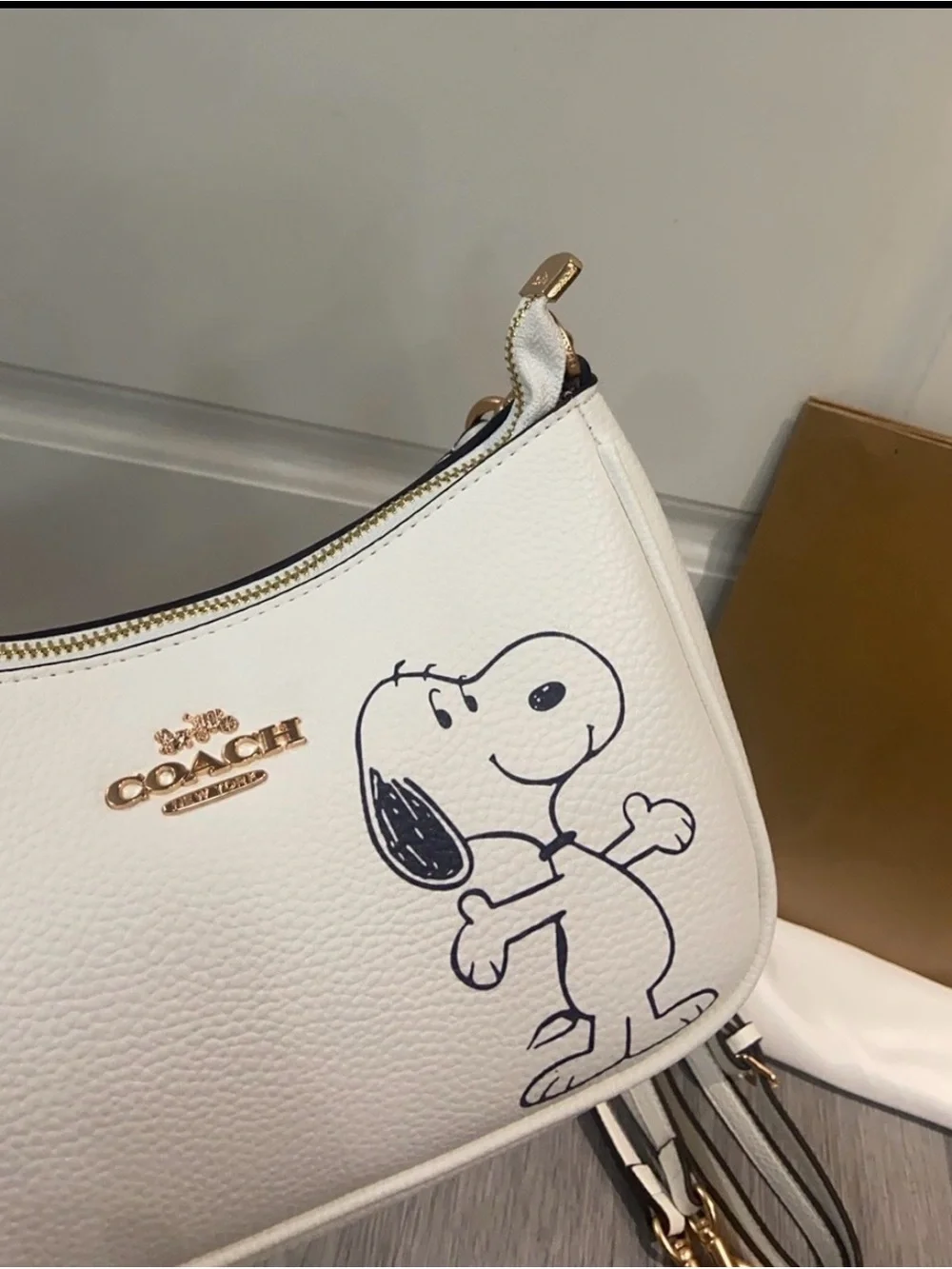 Coach White Leather Snoopy & Woodstock Shoulder Bag with Gold Hardware